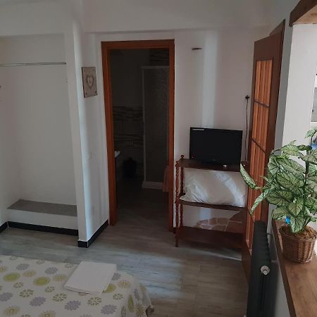 Casa Vacanze L'Agrifoglio Magliolo Exterior foto
