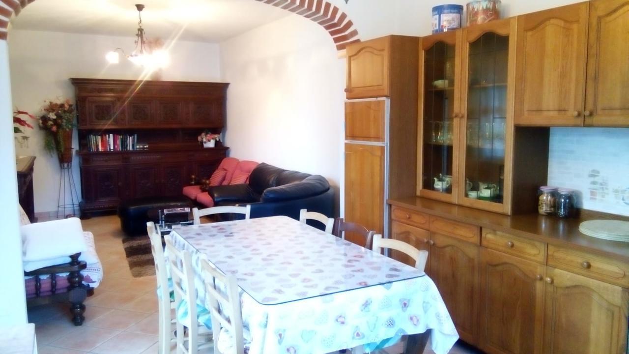 Casa Vacanze L'Agrifoglio Magliolo Exterior foto